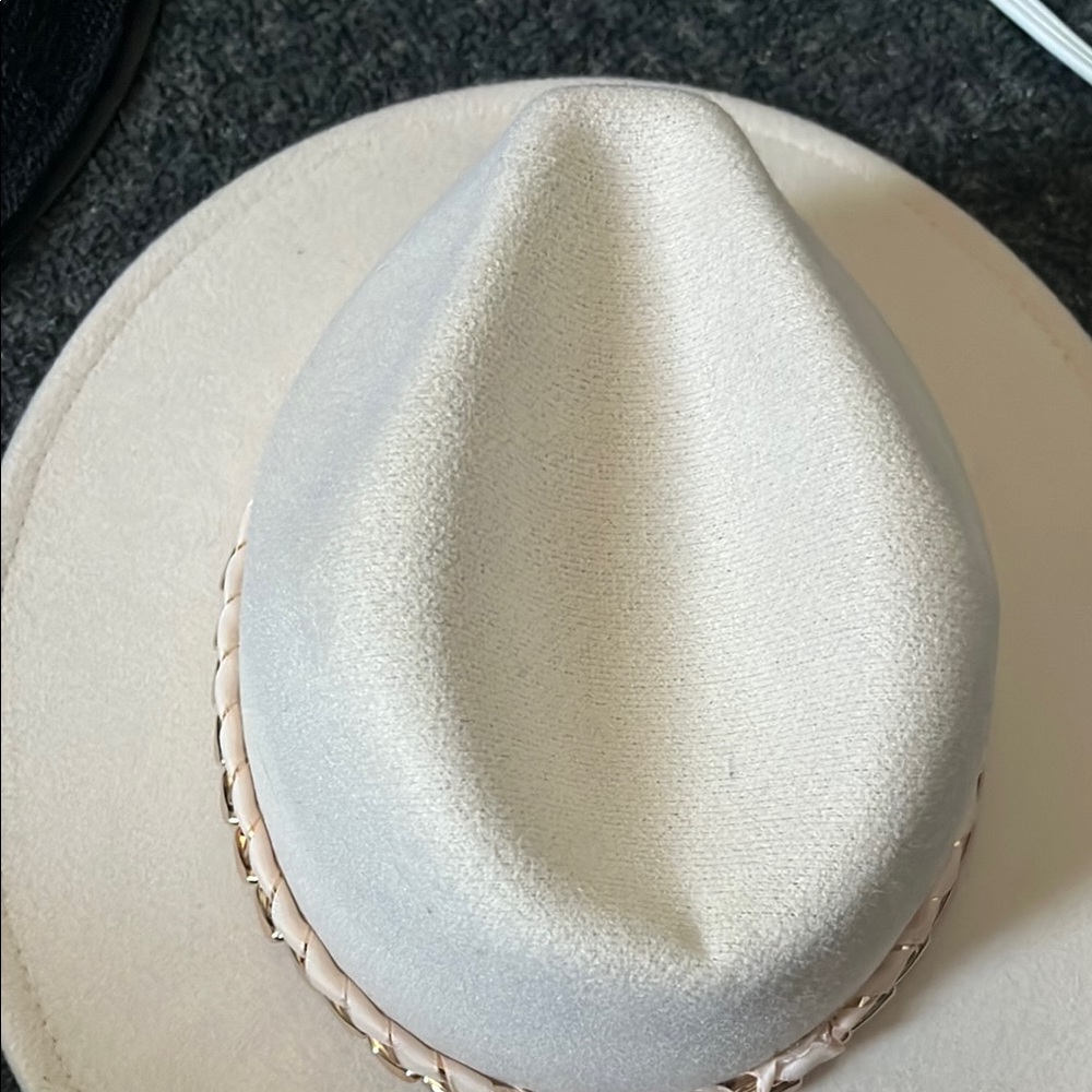 New Classic Stylish Women's Hat Collection - Black, Pink, Cream Hand painted . - Picture 10 of 12